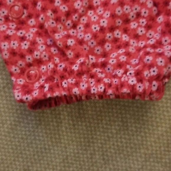 ❣5 for $25 Sale❣ One piece Floral Jumpsuit Romper - Picture 4 of 6